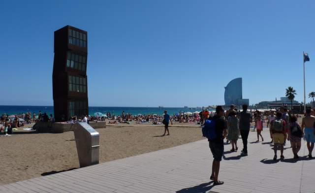 Пляж в Барселонете (Барселона, 2016 г.)