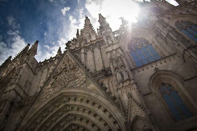 Фасад кафедрального собора (Барселона, 2012 г.)
